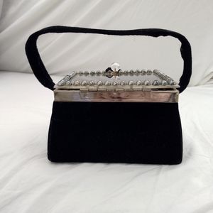 Vintage Box Bag in Black Velvet